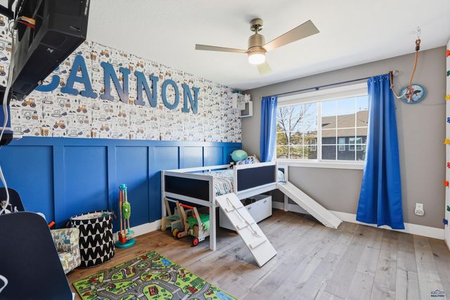 5299 CONIFER LN, Rapid City, SD 57702