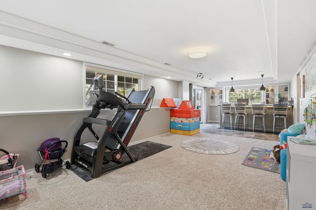 5299 CONIFER LN, Rapid City, SD 57702