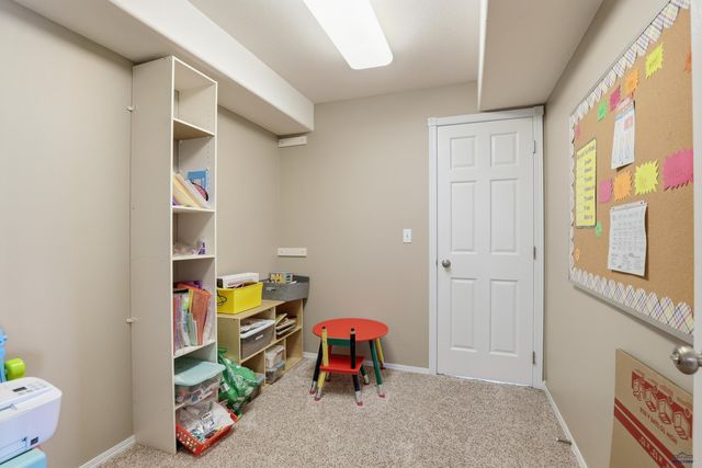 5299 CONIFER LN, Rapid City, SD 57702