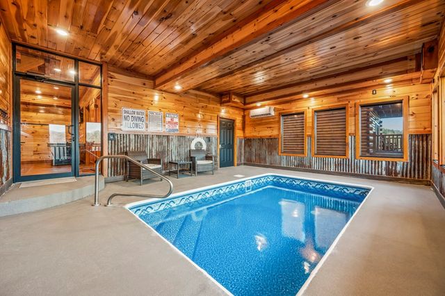 1440 Eagle Cloud Way, Sevierville, TN 37862