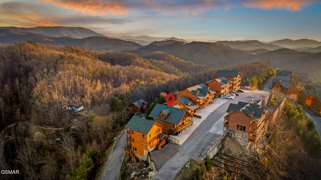 1440 Eagle Cloud Way, Sevierville, TN 37862