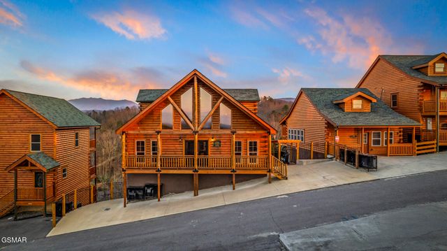 1440 Eagle Cloud Way, Sevierville, TN 37862