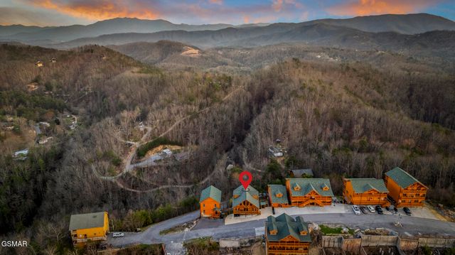 1440 Eagle Cloud Way, Sevierville, TN 37862