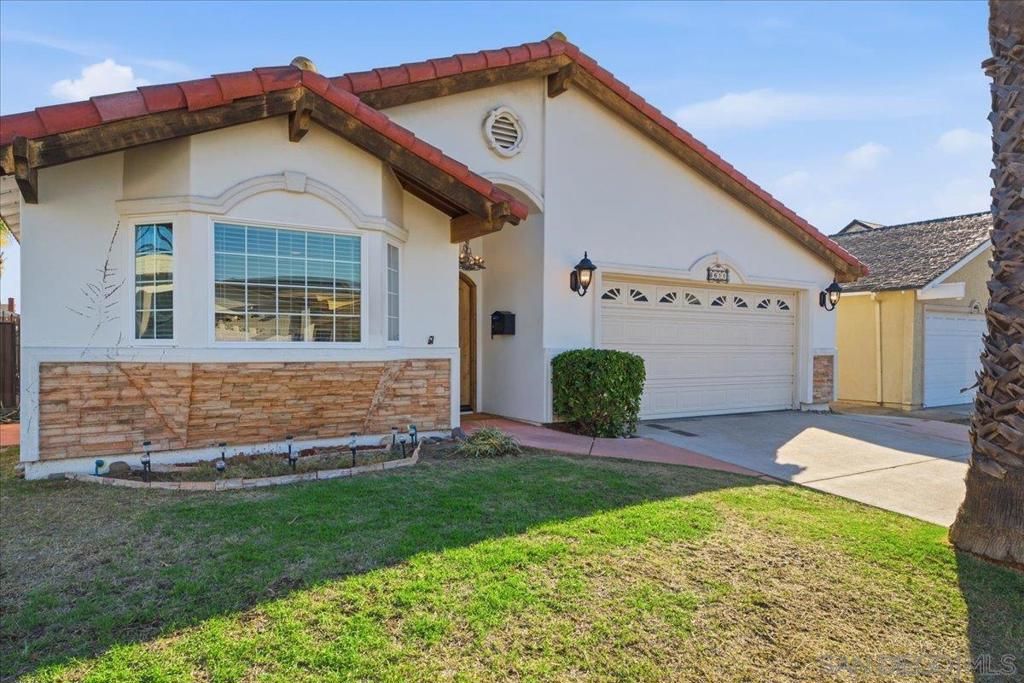 8611 Ara Pl, San Diego, CA 92126 — exterior