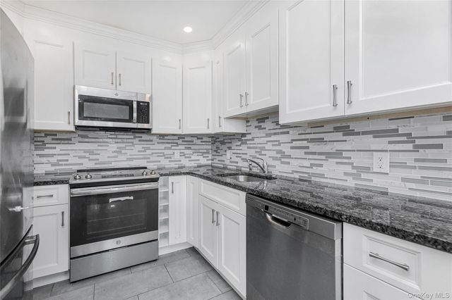 174 Ashford Avenue B, Dobbs Ferry, NY 10522