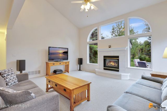 1804 Concord Hill Drive, Anchorage, AK 99515