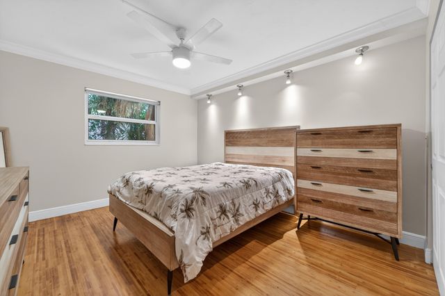 801 Andrews Avenue 9, Delray Beach, FL 33483