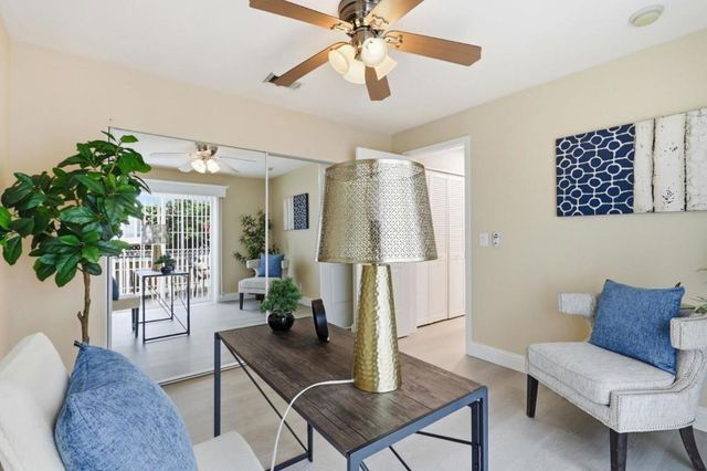 14685 Oka Road, Los Gatos, CA 95032