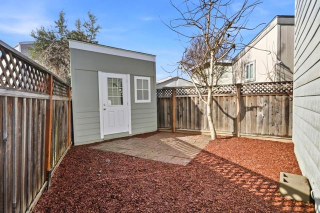 14685 Oka Road, Los Gatos, CA 95032