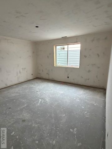3757 E 369 N, Rigby, ID 83442
