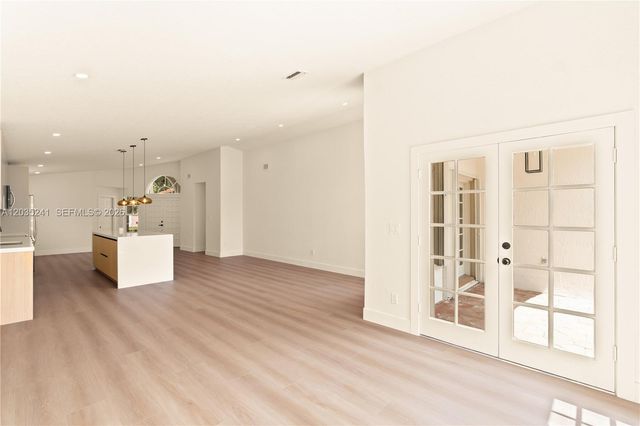 15153 NW 89th Place, Miami Lakes, FL 33018