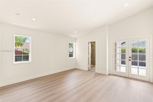15153 NW 89th Place, Miami Lakes, FL 33018