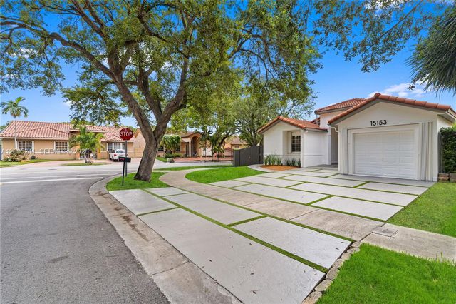 15153 NW 89th Place, Miami Lakes, FL 33018