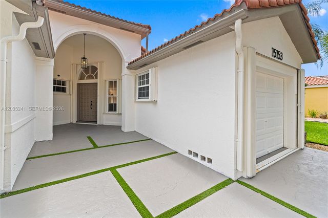 15153 NW 89th Place, Miami Lakes, FL 33018