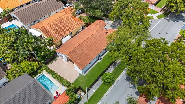 15153 NW 89th Place, Miami Lakes, FL 33018
