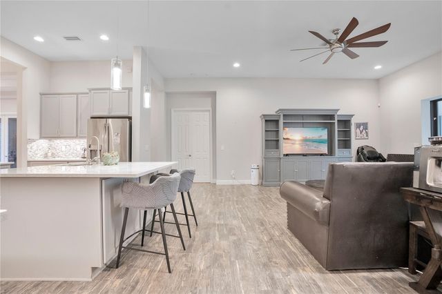 21914 BUTTERFLY KISS DRIVE, Land O Lakes, FL 34637