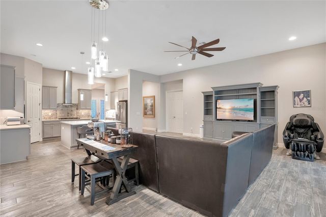 21914 BUTTERFLY KISS DRIVE, Land O Lakes, FL 34637