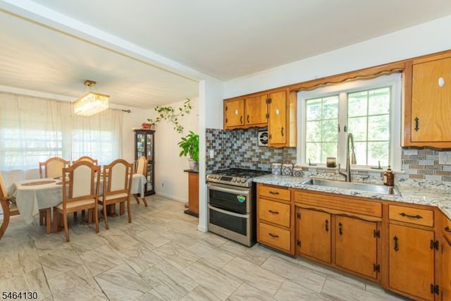 25 Sunset Ter, Wayne Twp., NJ 07470