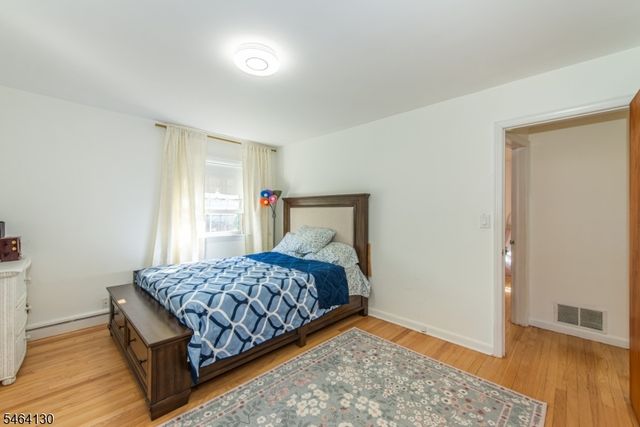 25 Sunset Ter, Wayne Twp., NJ 07470