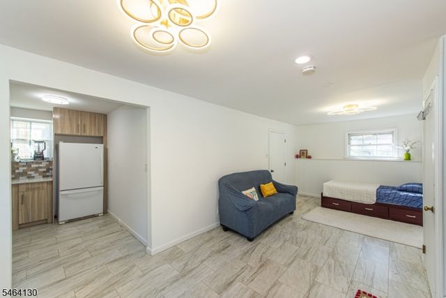 25 Sunset Ter, Wayne Twp., NJ 07470