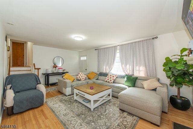 25 Sunset Ter, Wayne Twp., NJ 07470