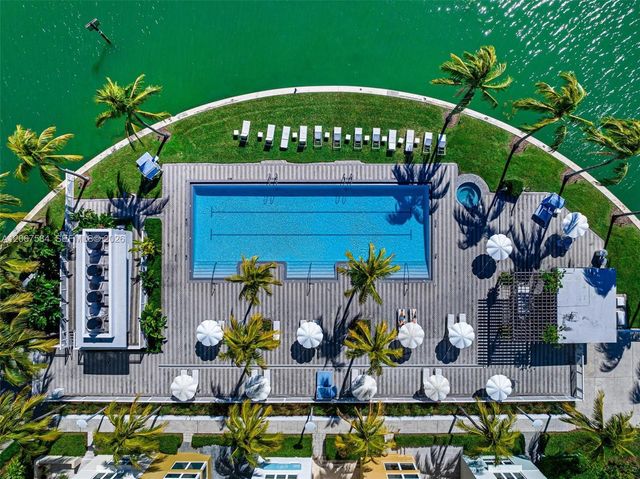 6101 Aqua Avenue 703, Miami Beach, FL 33141