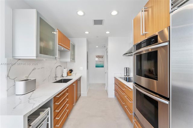 6101 Aqua Avenue 703, Miami Beach, FL 33141