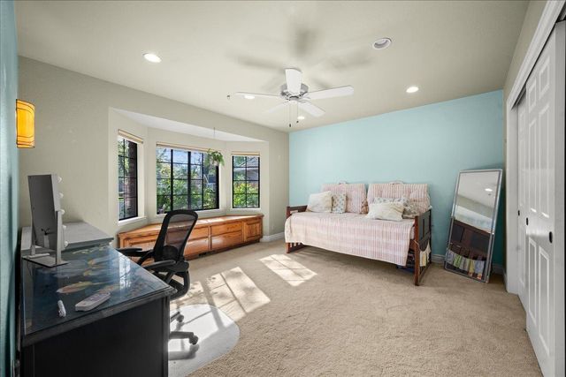 10 Capay Ct, Sacramento, CA 95831