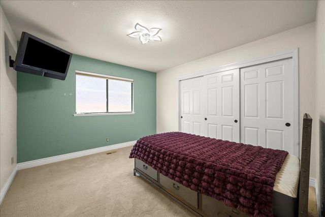 10 Capay Ct, Sacramento, CA 95831