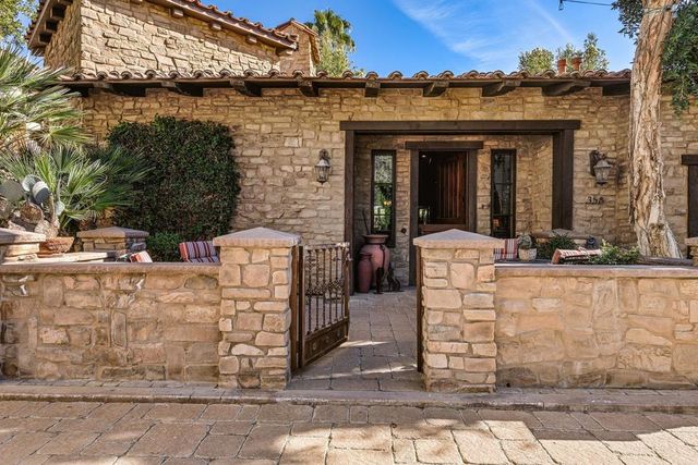 358 Villaggio E, Palm Springs, CA 92262