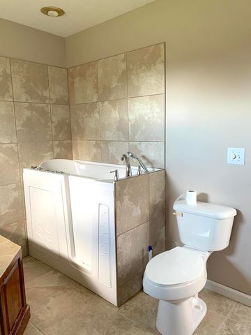 270 Jericho Road, Russell Springs, KY 42642