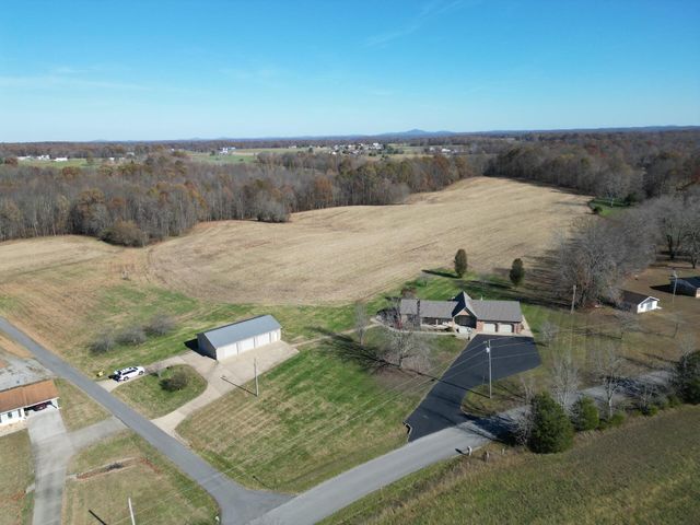 270 Jericho Road, Russell Springs, KY 42642