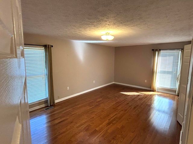 270 Jericho Road, Russell Springs, KY 42642