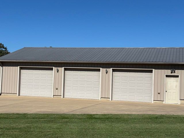 270 Jericho Road, Russell Springs, KY 42642