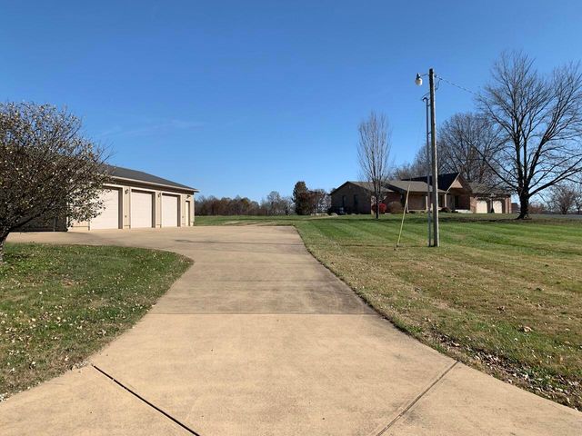 270 Jericho Road, Russell Springs, KY 42642