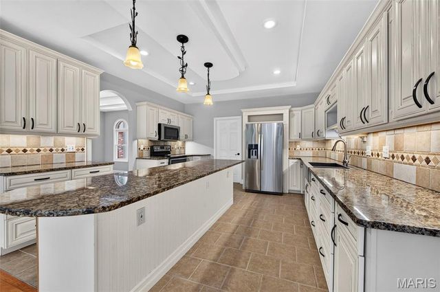 2440 Sunrise Drive, Barnhart, MO 63012