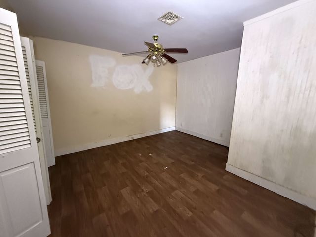 100 Smith Street, Naples, TX 75568