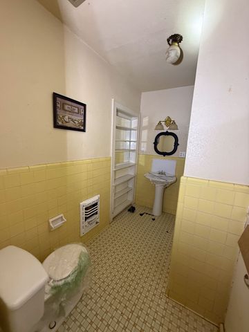 100 Smith Street, Naples, TX 75568
