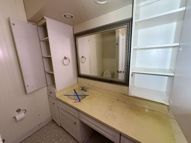 100 Smith Street, Naples, TX 75568