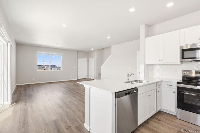 24116 E 53rd Drive, Aurora, CO 80019