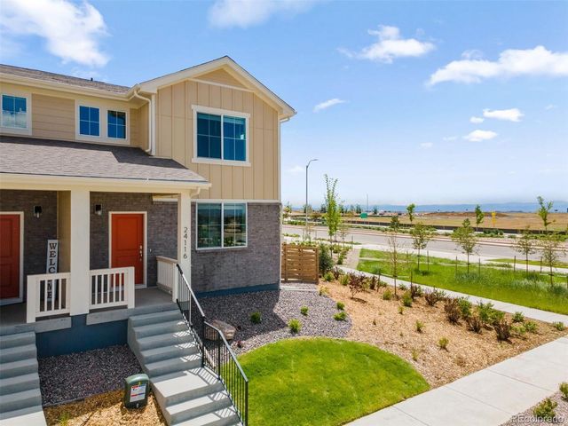 24116 E 53rd Drive, Aurora, CO 80019