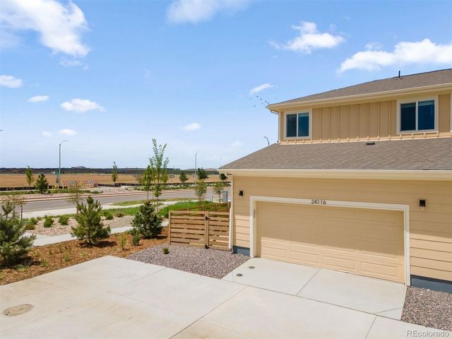 24116 E 53rd Drive, Aurora, CO 80019
