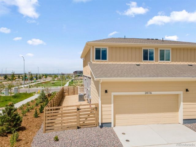 24116 E 53rd Drive, Aurora, CO 80019
