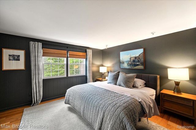 31617 Auburn Drive, Beverly Hills Village, MI 48025