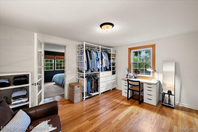 31617 Auburn Drive, Beverly Hills Village, MI 48025