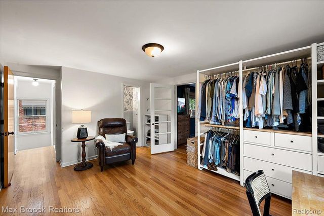 31617 Auburn Drive, Beverly Hills Village, MI 48025