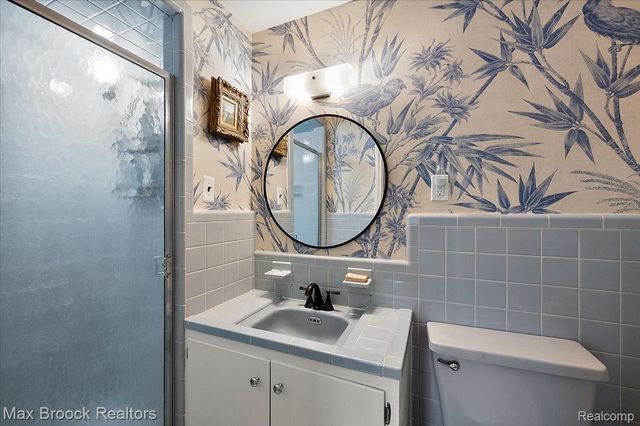 31617 Auburn Drive, Beverly Hills Village, MI 48025