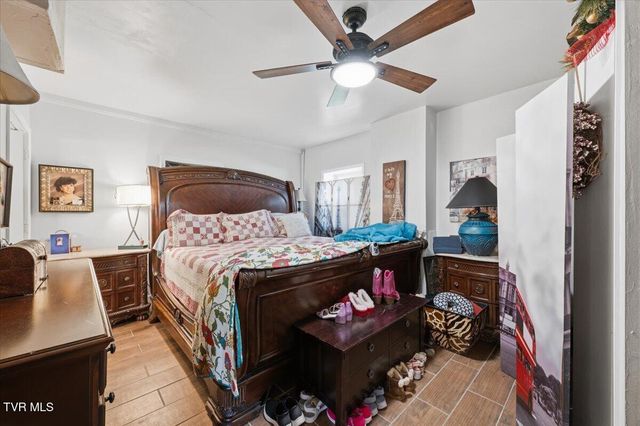 2248 Netherland Inn Road, Kingsport, TN 37660