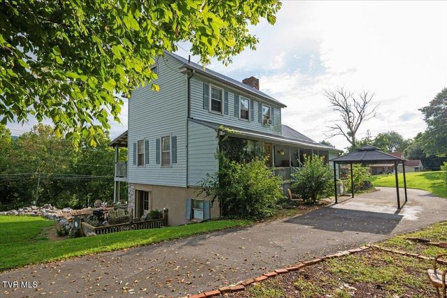 2248 Netherland Inn Road, Kingsport, TN 37660