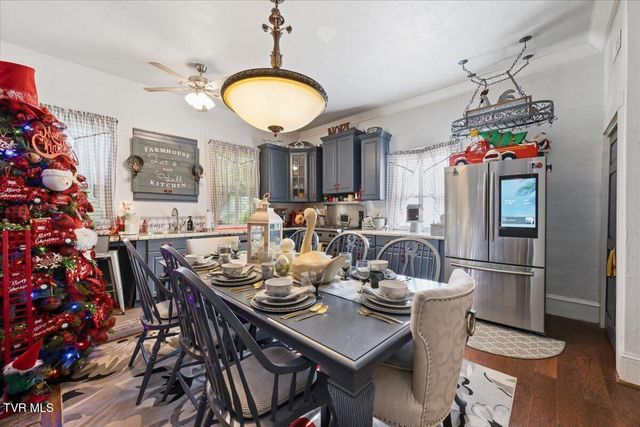 2248 Netherland Inn Road, Kingsport, TN 37660